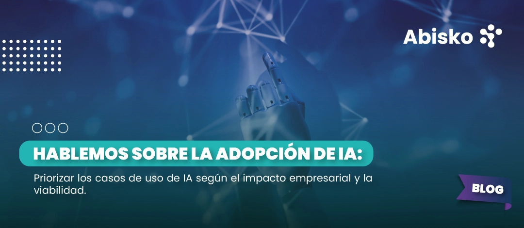 Mano robótica con red neuronal, simbolizando la estrategia y adopción de inteligencia artificial en el ámbito empresarial. Logo Abisko.